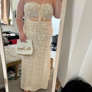 Cream Strapless Lace Dress with Cutout